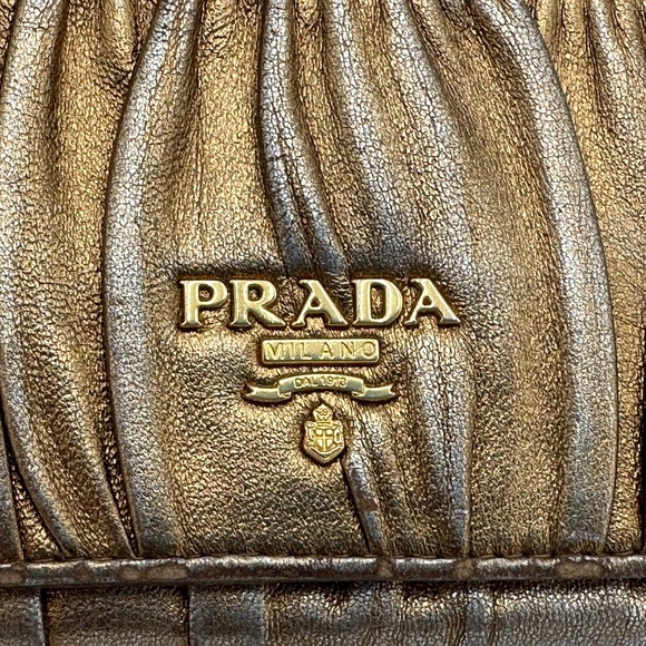 Prada Nappa Gaufre Gold Metallic Wallet - Picture 4 of 16